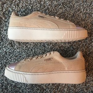 puma suede platform rose